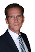 Bild zeigt Porträt des Direktors des Arbeitsgerichts Pforzheim Lutz Haßel